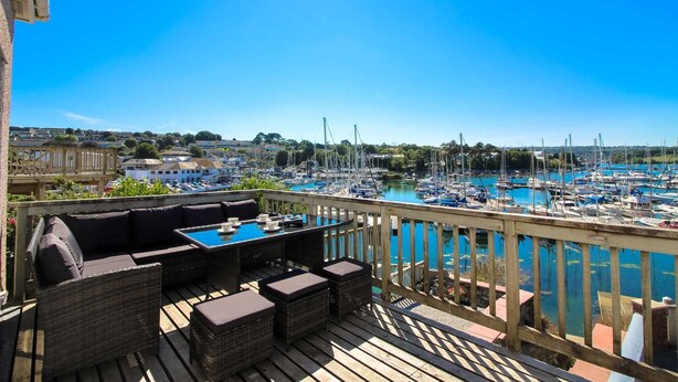 Balcony - Water Side (Falmouth)