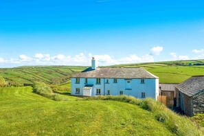 Property grounds - Trevigue Cottage (Bude)