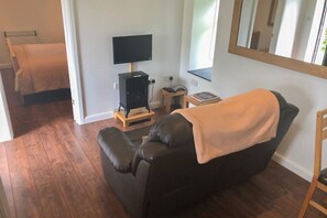 Living area - Towan at Chycarne Farm (Helston)