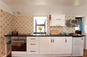 High chair - Towan at Chycarne Farm (Helston)