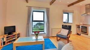 Living area - Cape View (Penzance)