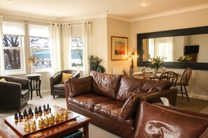 Living area - Chy Mor (Falmouth)