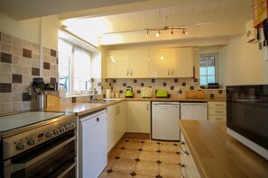 Highchair - Cliffwell House (Helston)