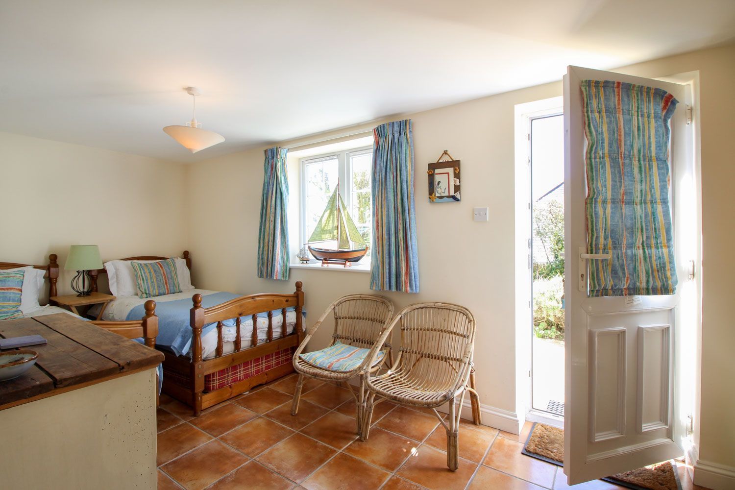 4 soverom, barnesenger (inkludert) og wi-fi (inkludert)