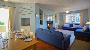 Living area - Corner Cottage (Truro)