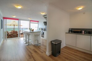 3 bedrooms, free cribs/infant beds, free WiFi - Crantock (Newquay)