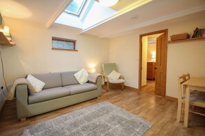 Living area - Demelza (Truro)