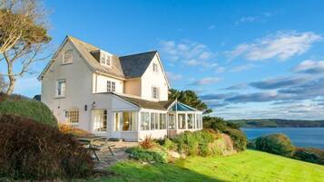 Majoituspaikan julkisivu