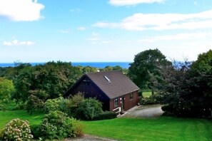 Property grounds - Greenaway Lodge (Truro)