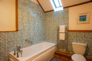 Bathroom - Glenleigh Cottage (St Austell)