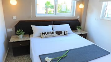 1 dormitorio y ropa de cama de alta calidad
