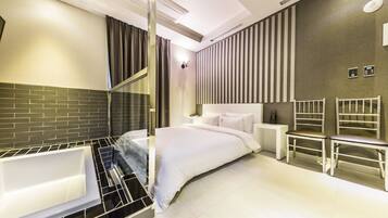 Premium Room | Free WiFi, bed sheets, wheelchair access