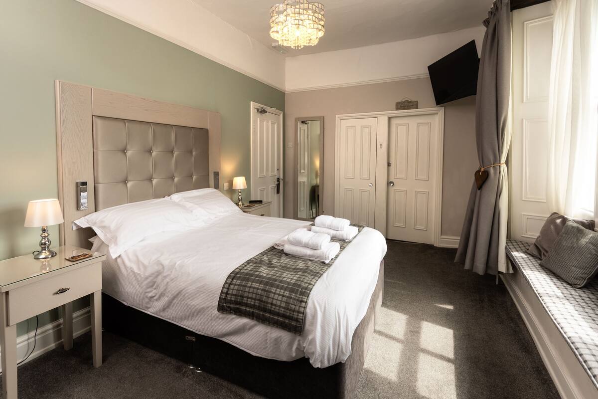 Phòng Suite Deluxe, có phòng tắm riêng (Room 3)
