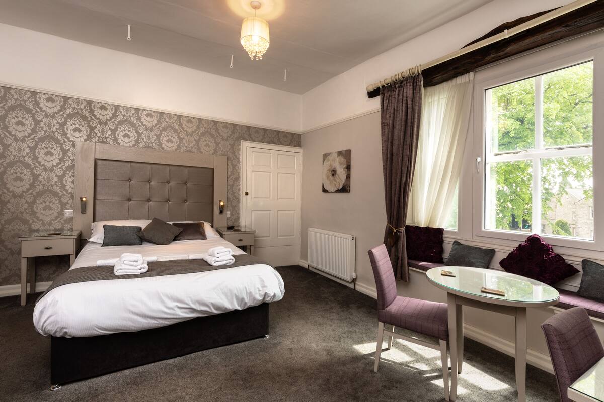Phòng đôi, có phòng tắm riêng (Room 4)
