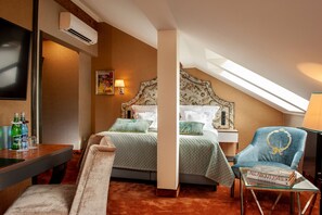 Classic Double Room | Premium bedding, memory-foam beds, minibar, in-room safe - Balthazar Design Hotel (Kraków)