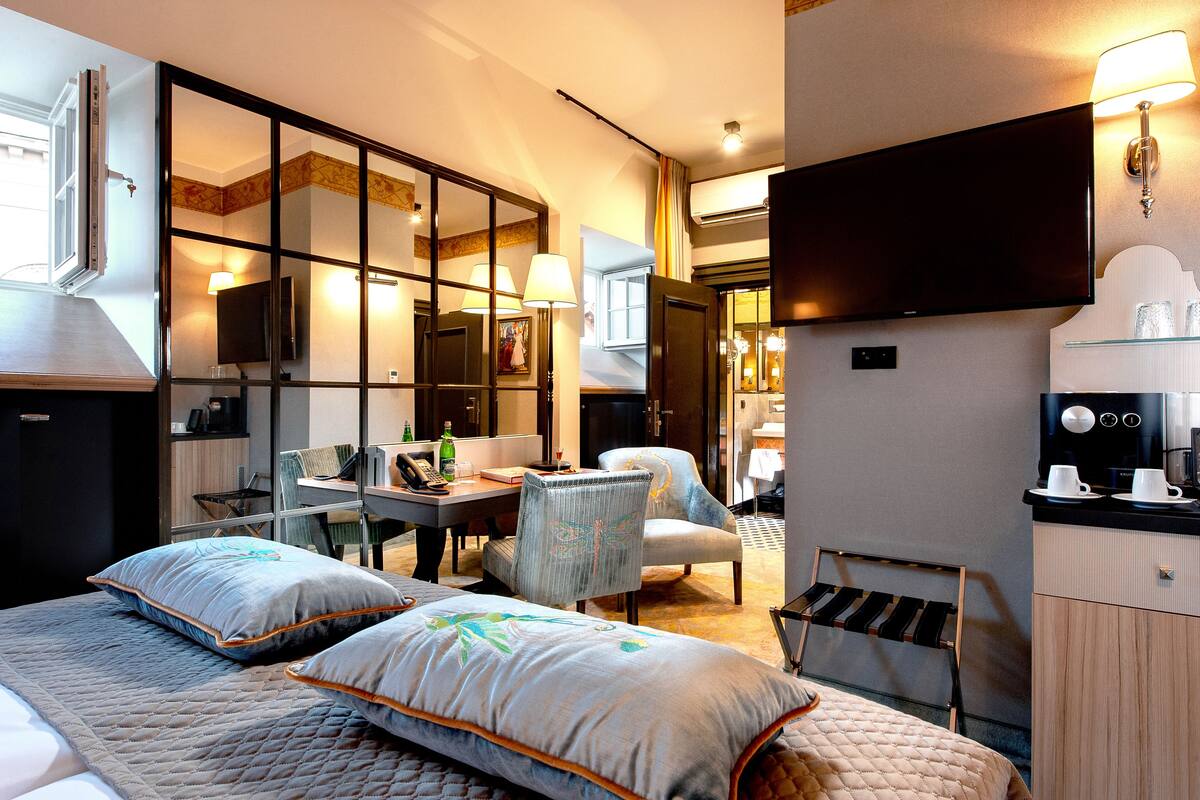 classic double room | premium bedding, memory-foam beds, minibar, in-room safe
