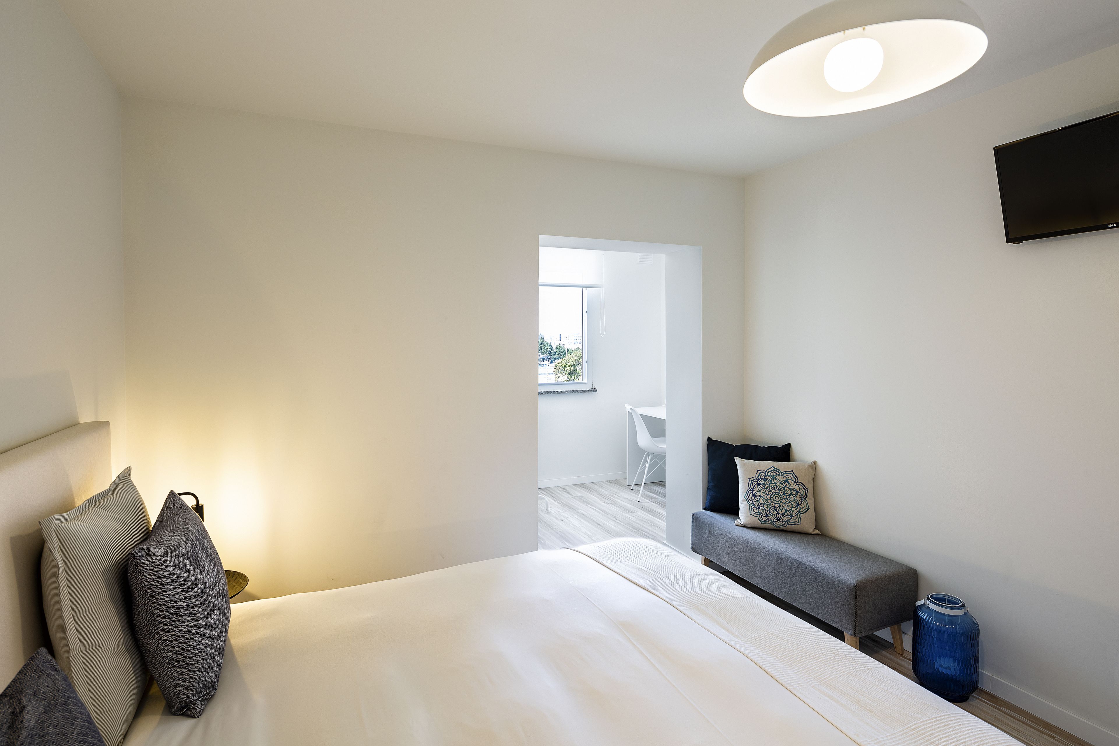 Photo - JR Studios & Suites I Rius I