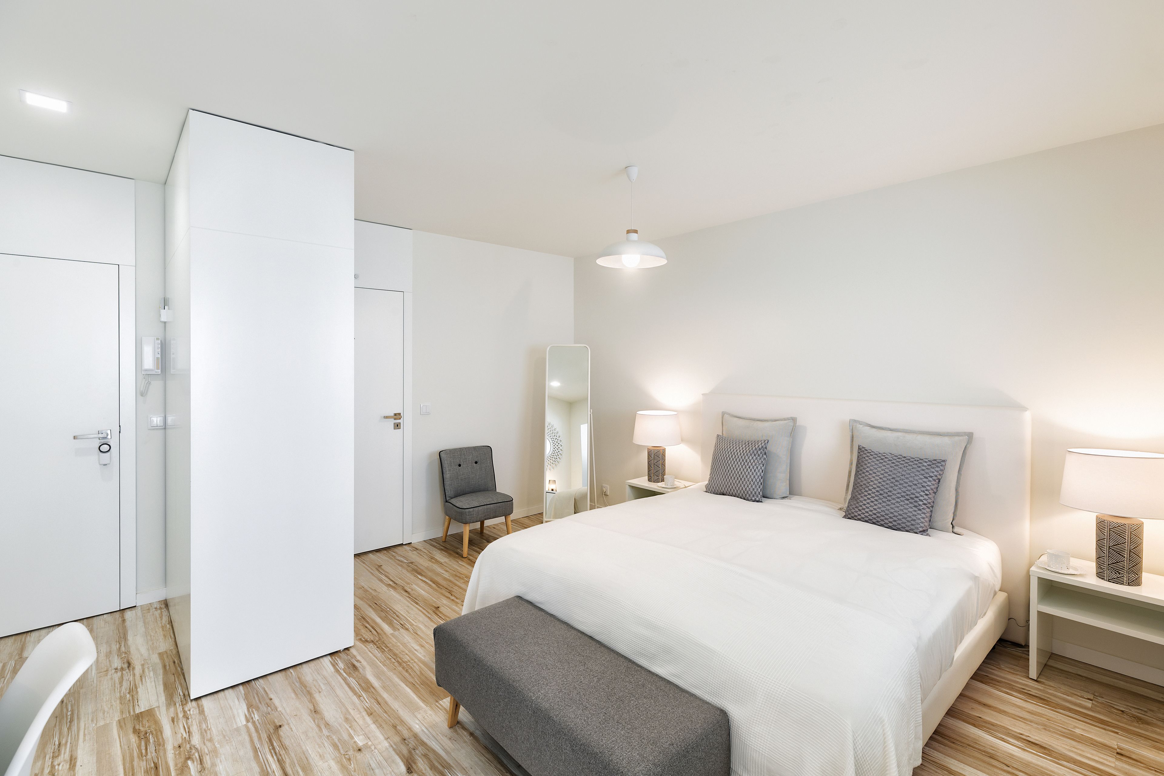 Photo - JR Studios & Suites I Rius I