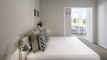 Suíte estúdio luxo, 1 cama de casal, para não fumantes, vista para a cidade | Individualmente decorados, individualmente mobiliados, escrivaninha