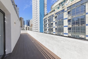 尊荣客房 | 办公桌、笔记本电脑工作区、免费 WiFi