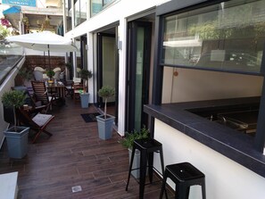 Terrace/patio - New York Hotel (Rhodes)