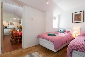 6 dormitorios, cunas gratuitas, wifi gratis