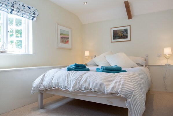 6 dormitorios, cunas gratuitas, wifi gratis