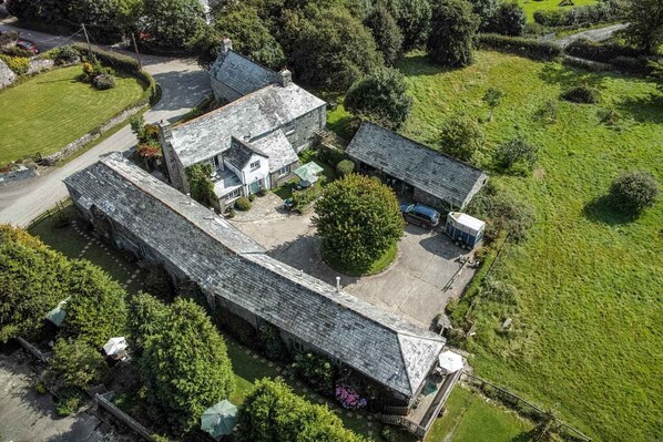 Aerial view - Lambs Barn at Trevadlock Manor (Launceston)