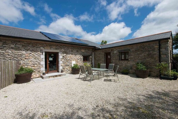 Front of property - Jubilee Cottage (Bodmin)