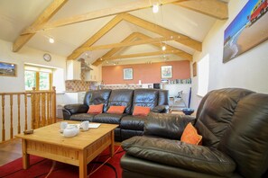 Living area - Little Carwinnick (Truro)