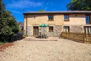 Exterior - Little Carwinnick (Truro)