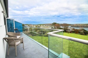 Balcony - Long Commons (Truro)