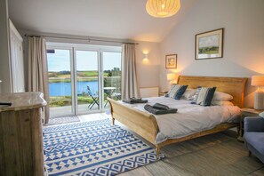 5 makuuhuonetta, ilmaiset vauvansängyt, ilmainen Wi-Fi