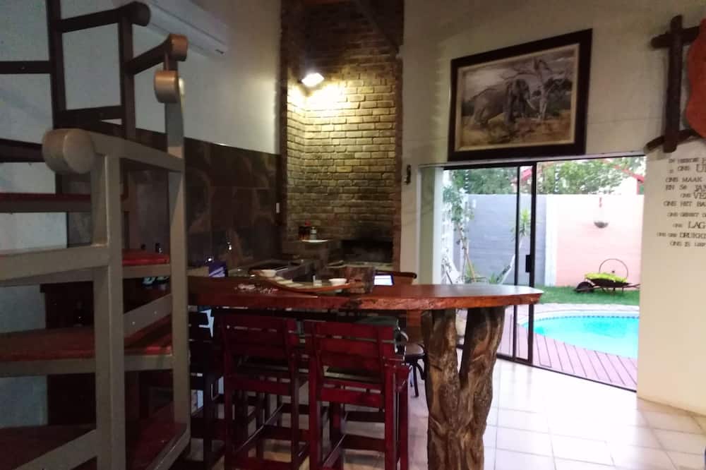 Die Windpomp Guesthouse — rental in Cuito Cuanavale Street, Gobabis NA, 0