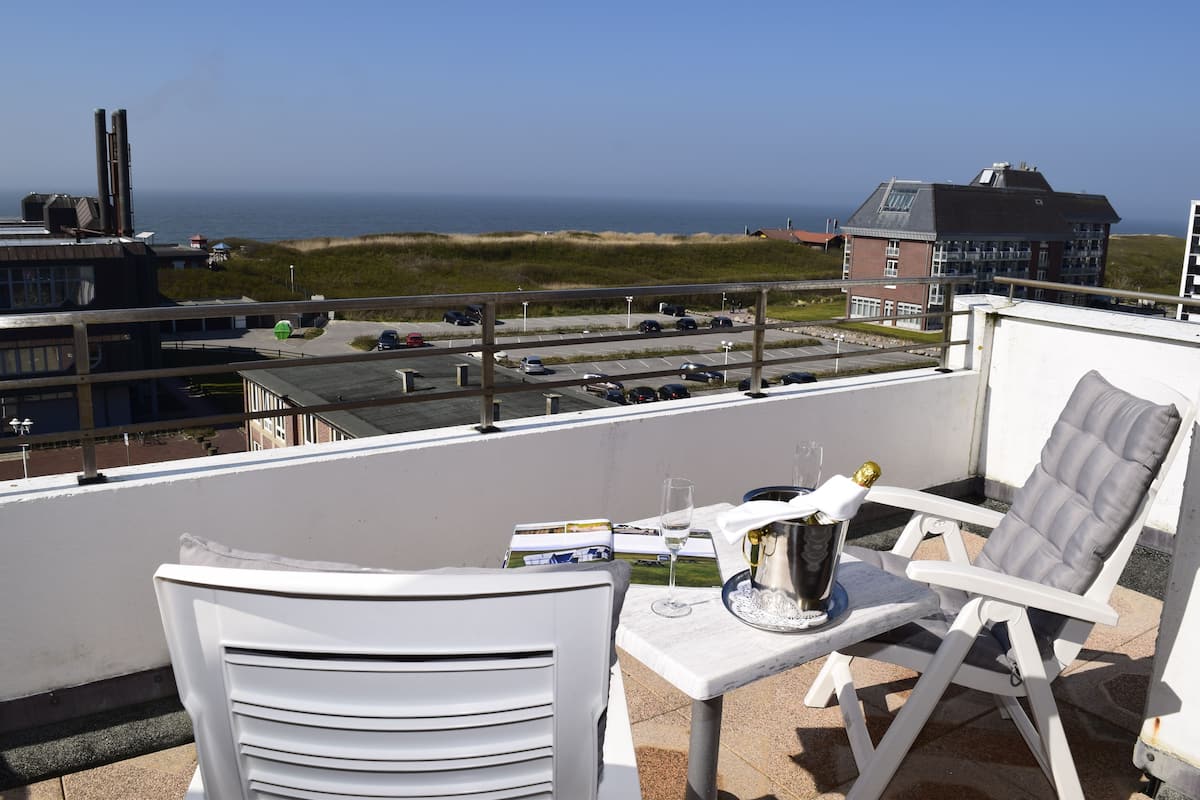 Double Room, Terrace, Sea View | Minibar, rollaway beds, free WiFi, bed sheets