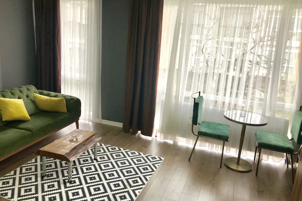 Executive Apartment | Living area | LCD TV