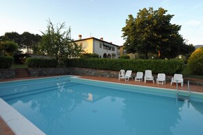 Seasonal outdoor pool - Agriturismo Bellosguardo (Reggello)