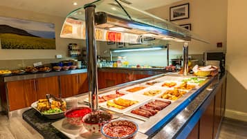 Daily buffet breakfast (EUR 15.00 per person)
