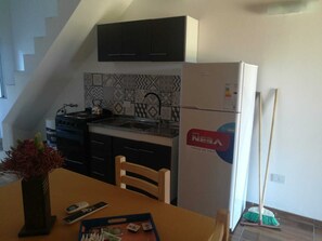 2 bedrooms, hypo-allergenic bedding, down comforters, in-room safe - Totoras Apart Federacion (Federacion)