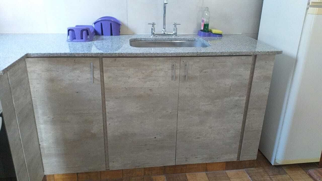 公寓 | 客廳 | 32 吋智能電視連有線電視頻道、電視、Netflix