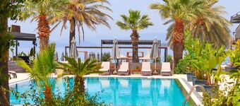 Moyo Luxury Hotel & Beach