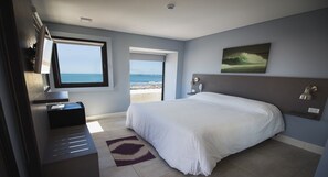 高級雙人房, 1 張標準雙人床, 非吸煙房 | 客房內保險箱、免費搖籃/嬰兒床、免費無線上網、床單