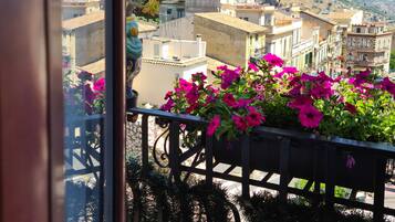 Vue depuis lâhĂ©bergement