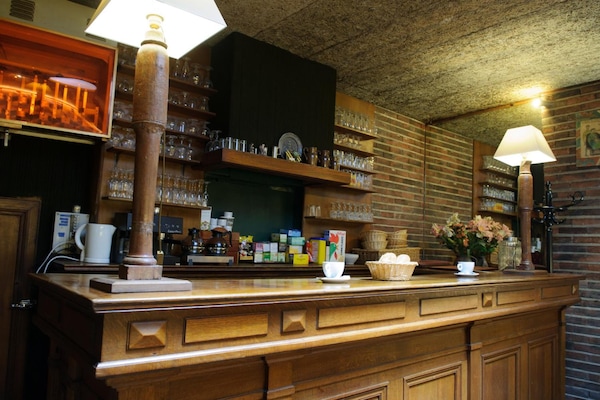 Bar (en la propiedad)