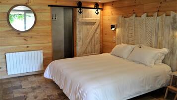 Room for 2 persons | Premium bedding, individually decorated, individually furnished