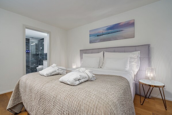 Luxury Apartment, 2 Bedrooms | Hypo-allergenic bedding, individually decorated, individually furnished - Swiss Hotel Apartments-Interlaken (Interlaken)