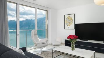 Luxury Apartment, 2 Bedrooms, Non Smoking, Lake View (Apartment 6) | Living area | Flat-screen TV