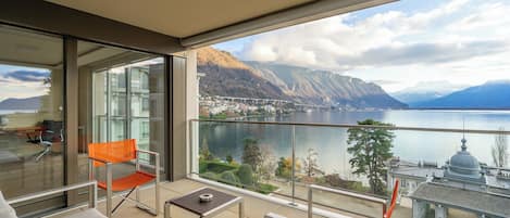 Luxe appartement, 3 slaapkamers, uitzicht op meer | 1 slaapkamer, lakens van Egyptisch katoen, luxe beddengoed