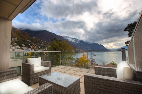Luxury Apartment, 1 Bedroom, Lake View | Terrace/patio