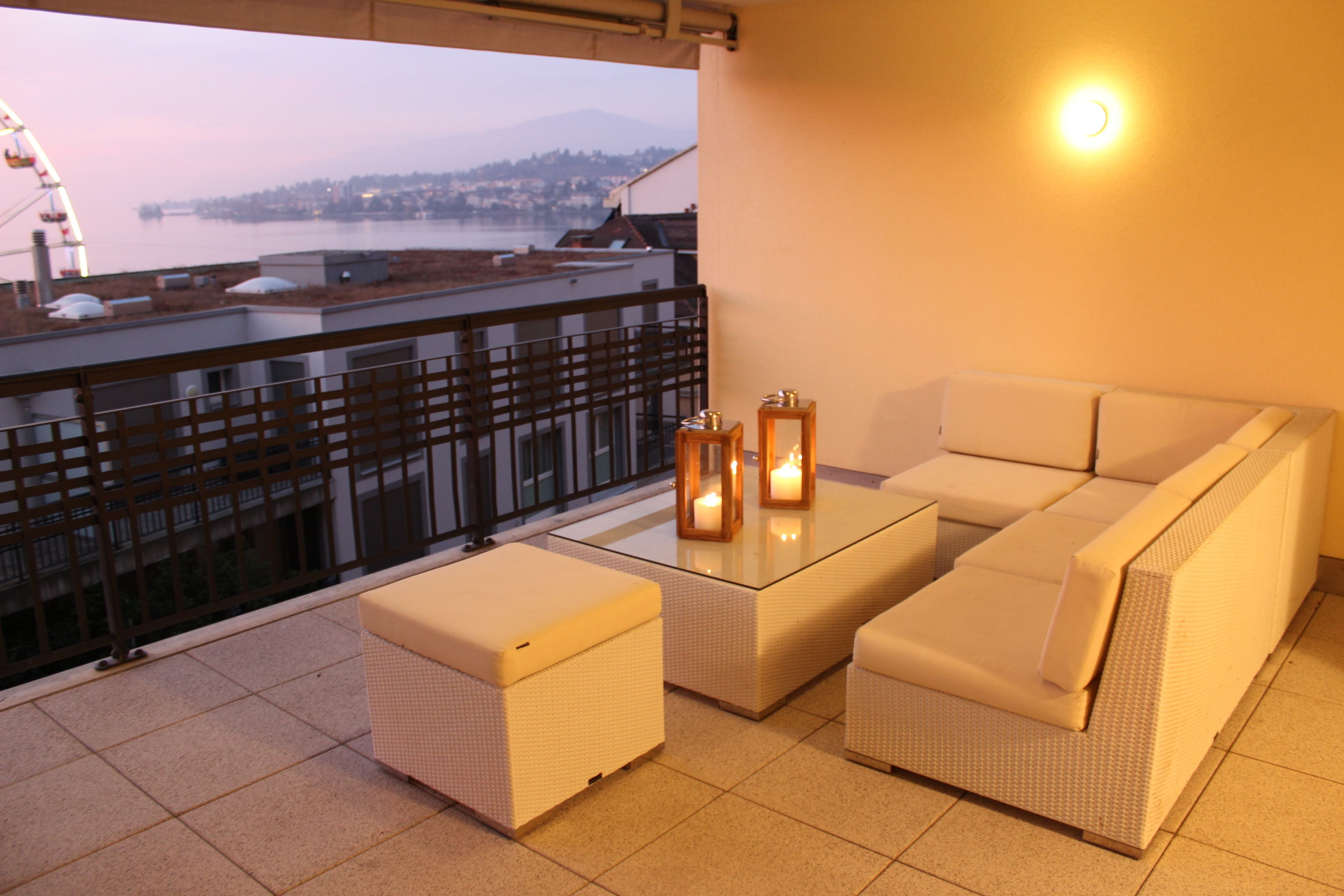 إطلالة من الشرفة